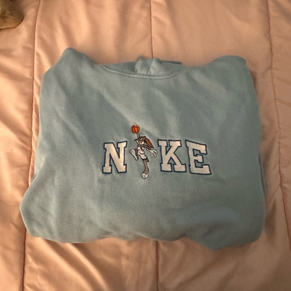 Gildan Heavy Blend Light Blue Sweatshirt